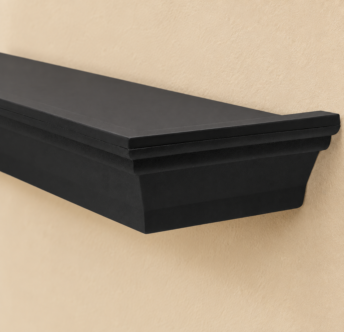 Classic Black Wall Shelf – 18"